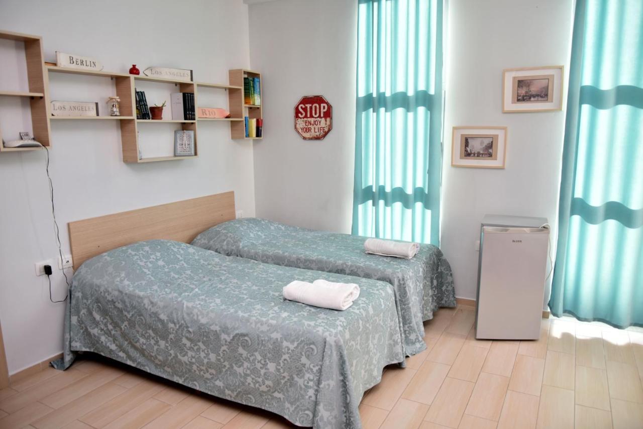 Arianiti Guesthouse Wlora Zewnętrze zdjęcie